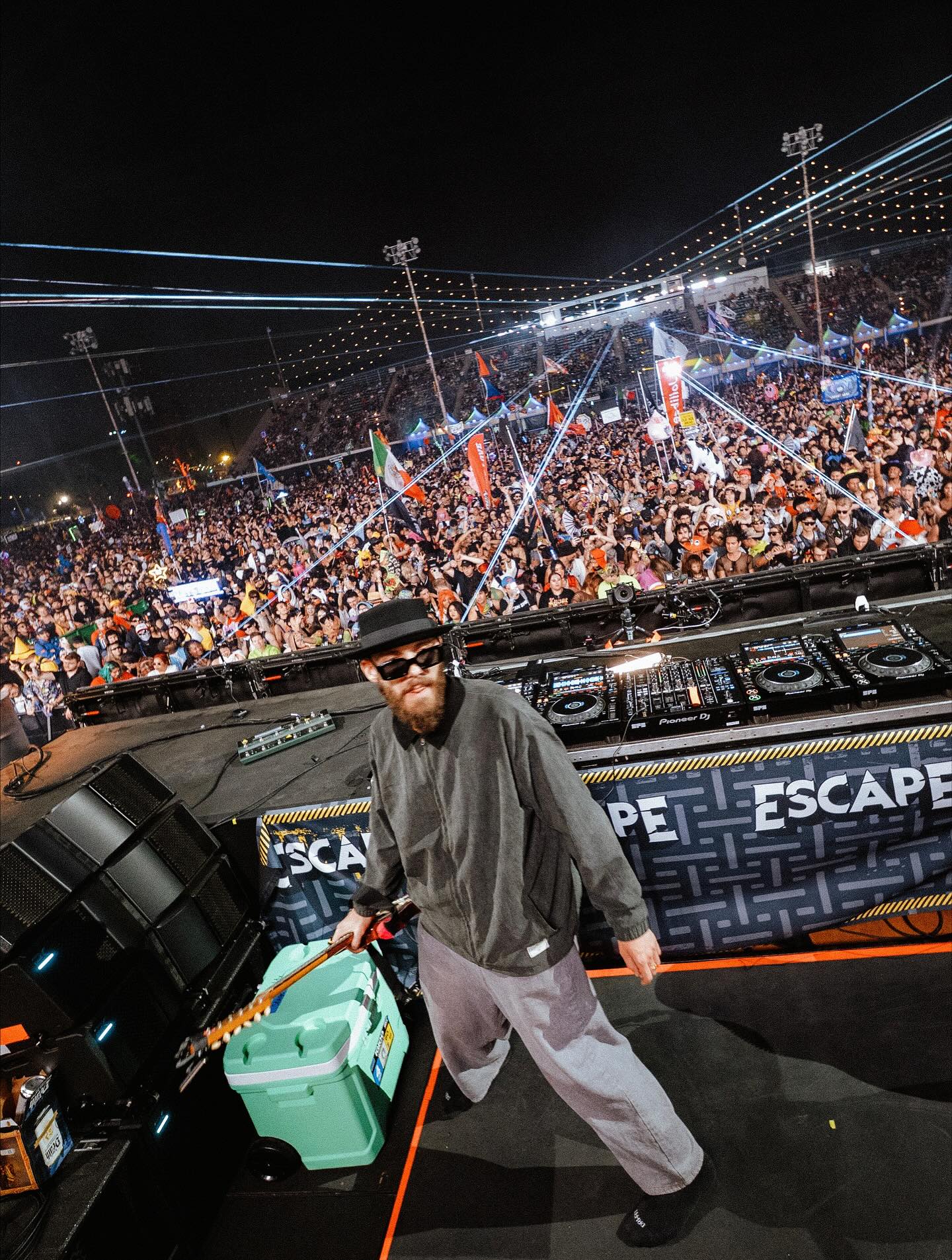 San Holo